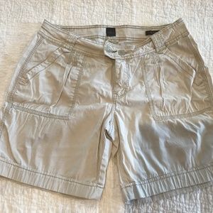 Khaki shorts